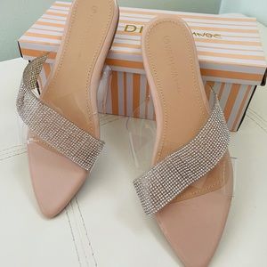 Wild Diva Lounge Rhinestone Slides